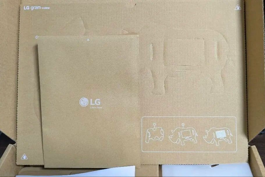 LG gram +view(サブモニター)