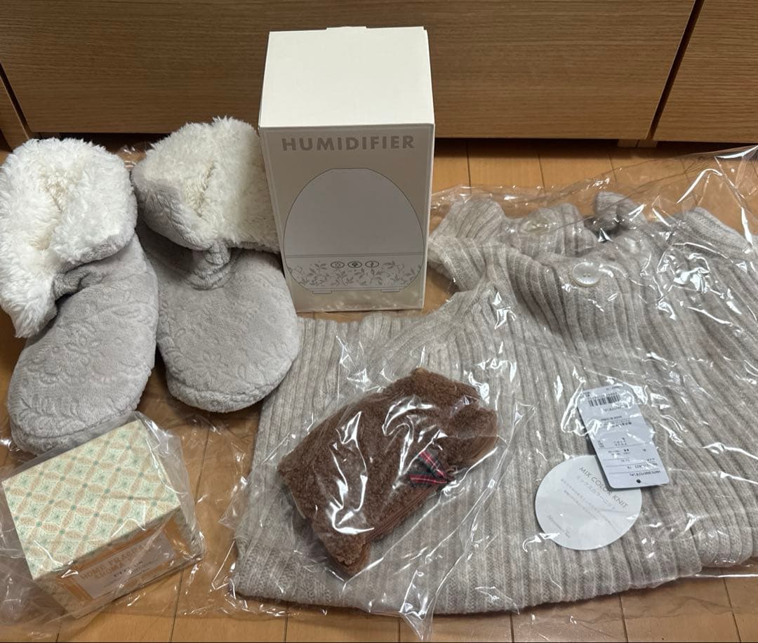 全て新品　アフタヌーンティーリビング　冬　ポカポカ　セット　加湿器　ケープ　5点