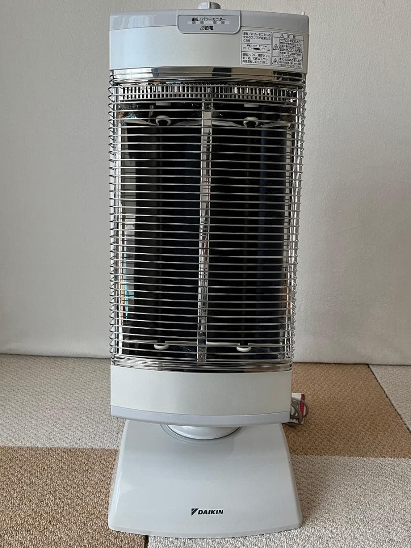 ダイキン DAIKIN セラムヒート 遠赤外線暖房 ERFT11US ホワイト