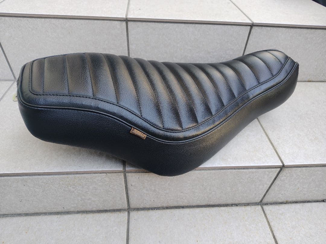 スポーツスター　シート トップガンXL883XL1200