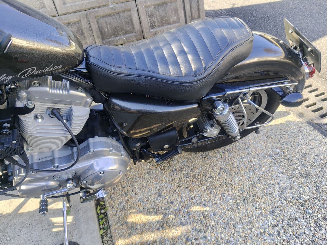 スポーツスター　シート トップガンXL883XL1200