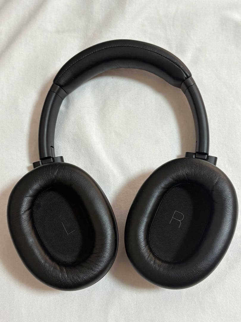 ヘッドホン JBL TOUR ONE M3