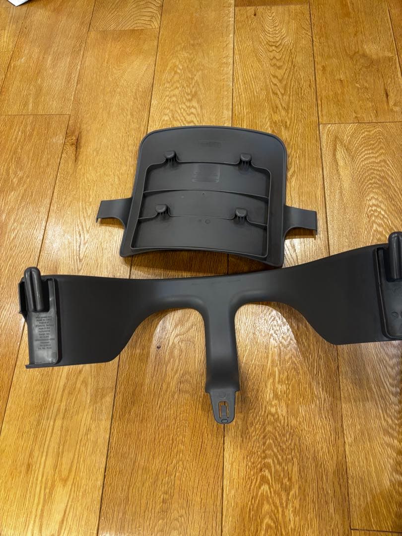 STOKKE ストッケトリップトラップベビーセット&トレイ＆ハーネス＆クッション