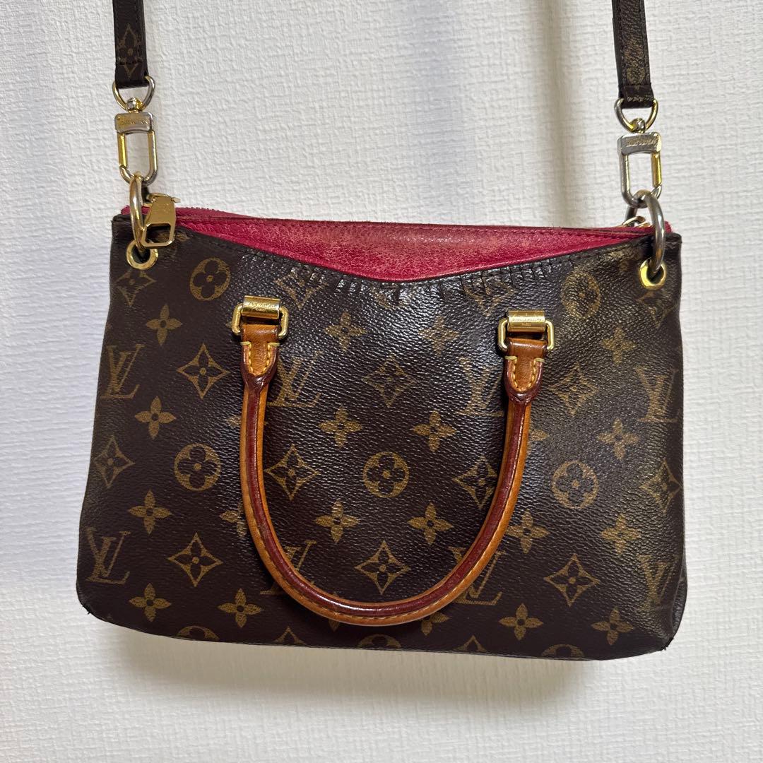 ルイ・ヴィトン モノグラム ハンドバッグ　箱付き