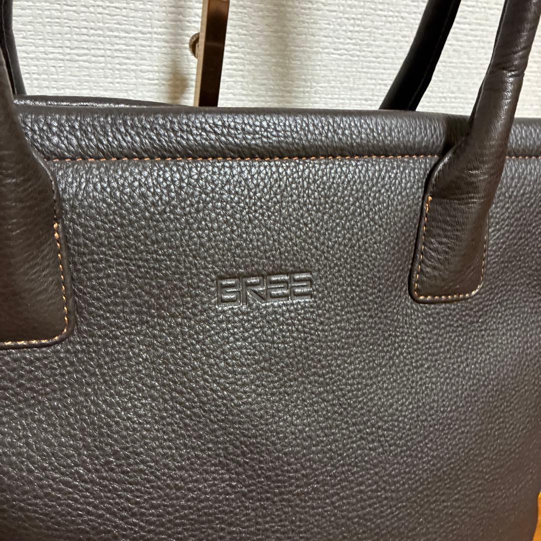 BREE ブリー A4収納 肩掛け可　ビジネスバッグ トートバッグ レザー 本革