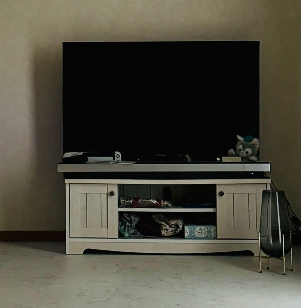 東芝　REGZA46インチ液晶テレビ