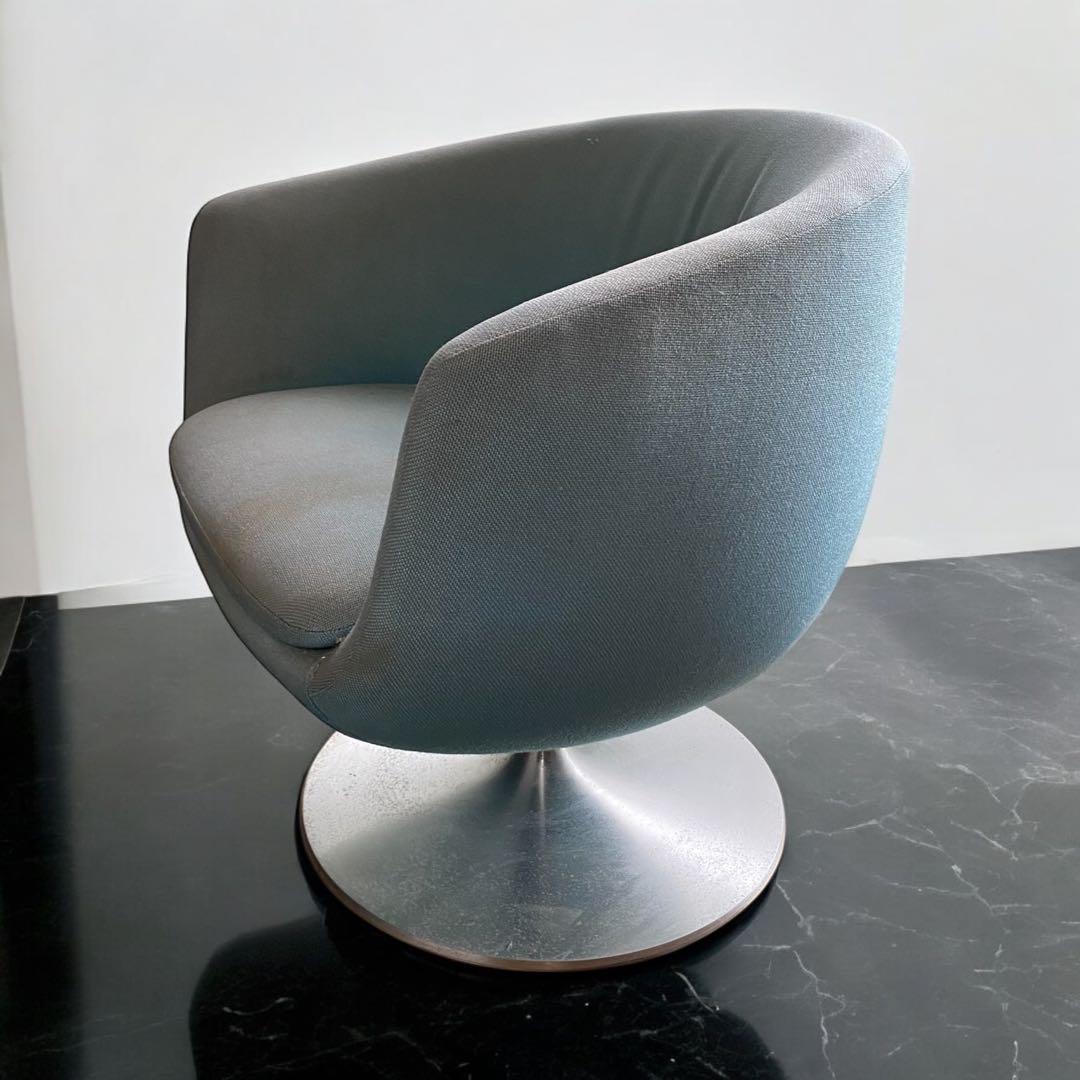 ミッドセンチュリー　昭和レトロ★イトーキのラウンジチェア②美しい曲線的なフォルム