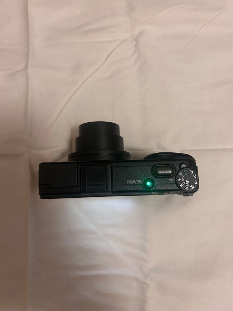 RICOH GR DIGITAL III 本体と付属品