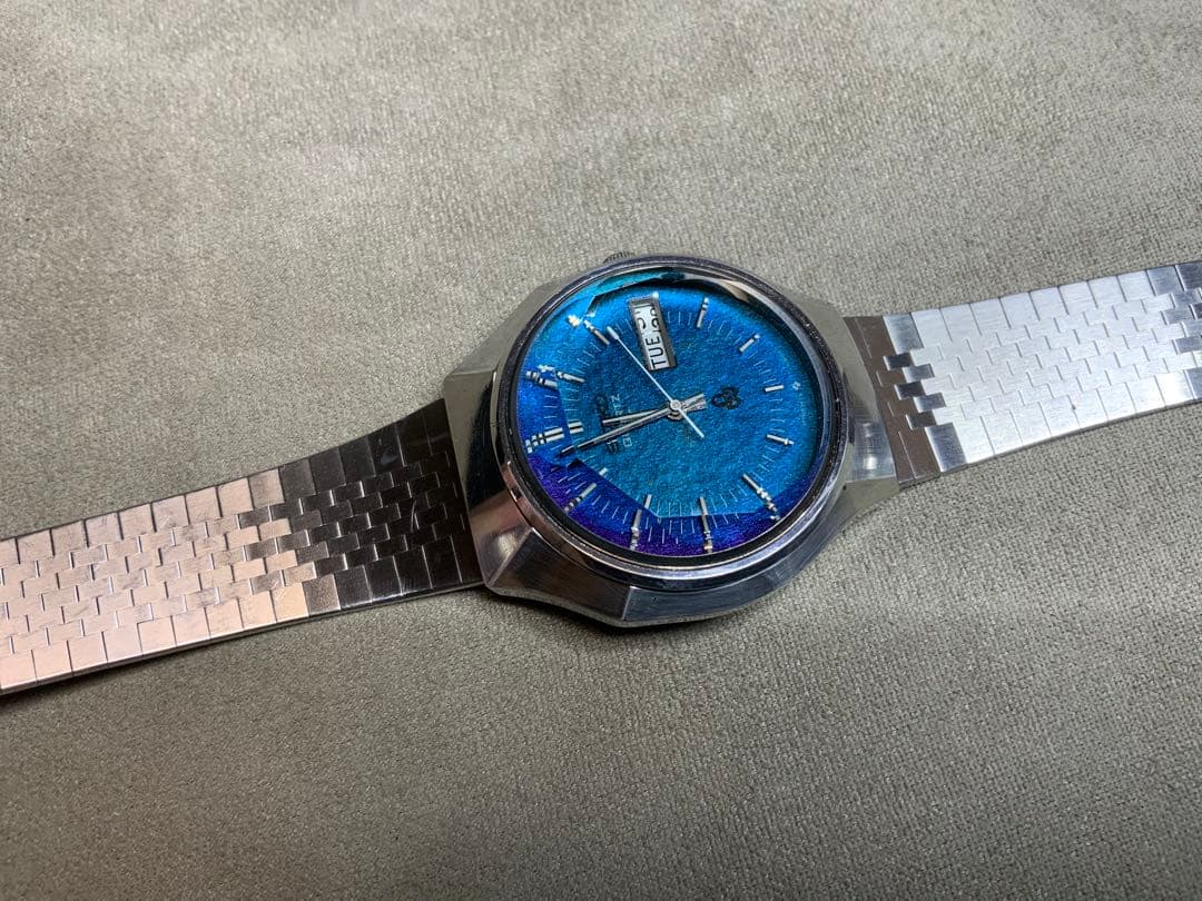 【 ゴリアテ 】SEIKO 38QTクオーツ 3803-7080