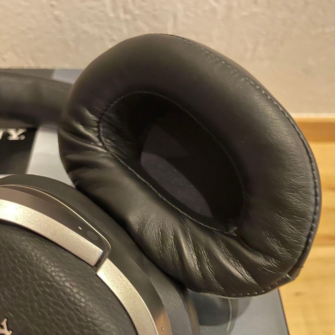 美品‼️SONY 9.1chデジタルサラウンドヘッドホンMDR-HW700DS