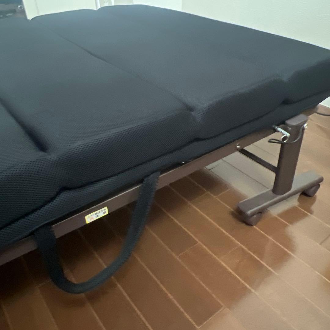リクライニング付き‼️折りたたみベッド シングル