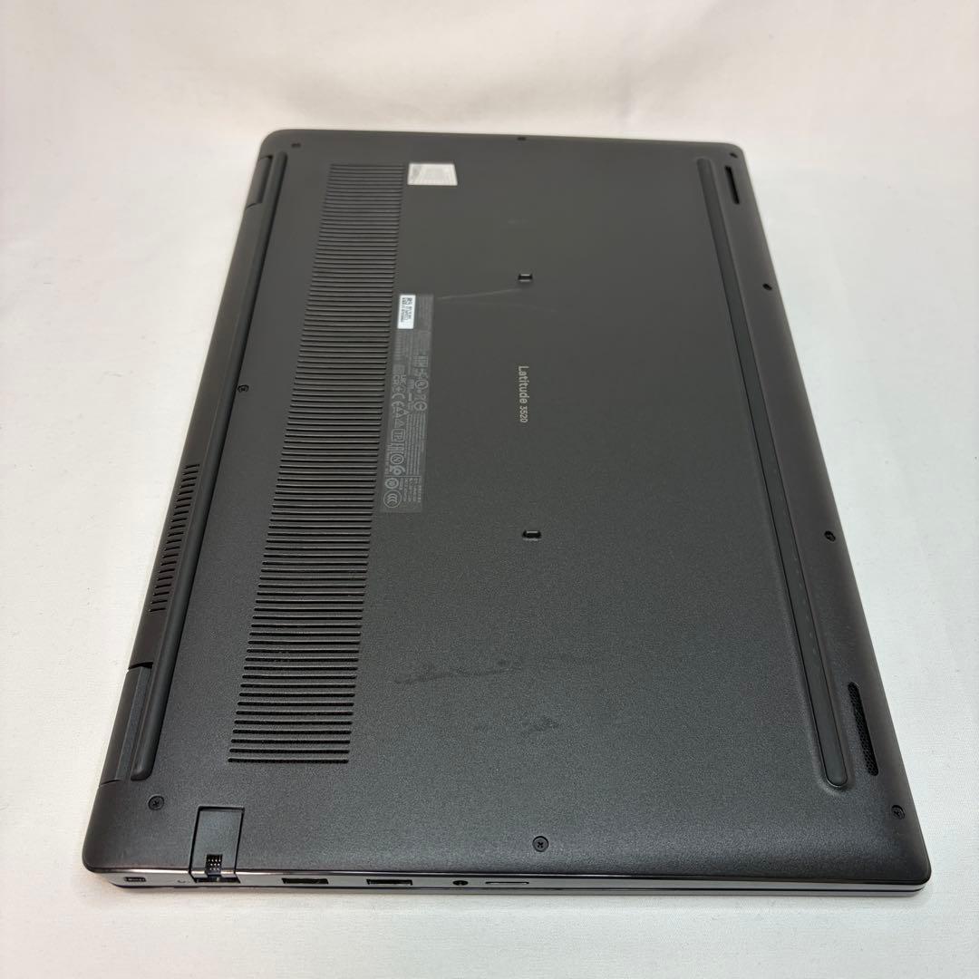 美品 Latitude 3520 第11世代 i5 16GB フルHD オフィス
