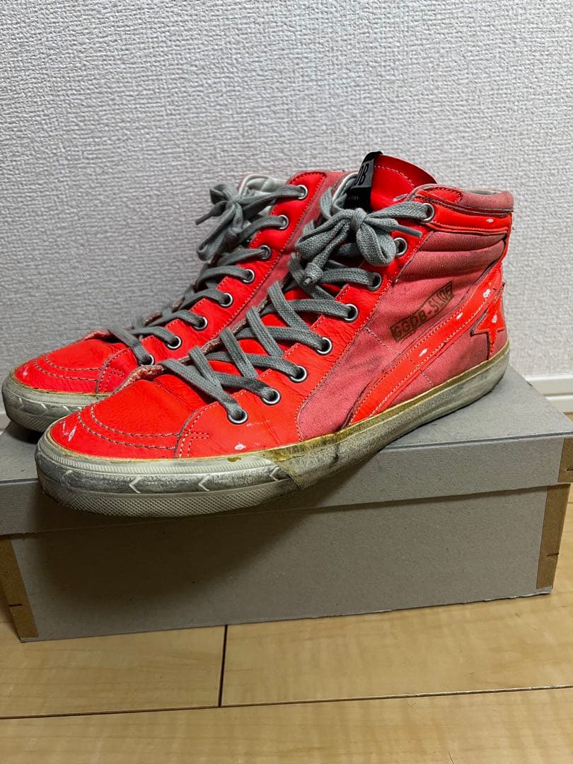 goldenスニーカー