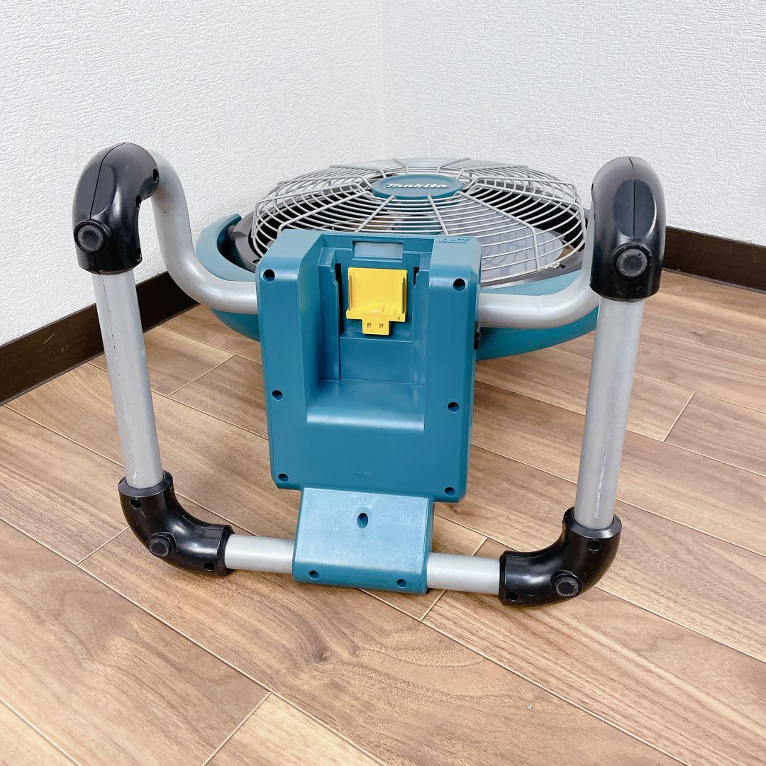 makita CF300D 充電式産業扇 マキタ 充電式扇風機 充電式ファン