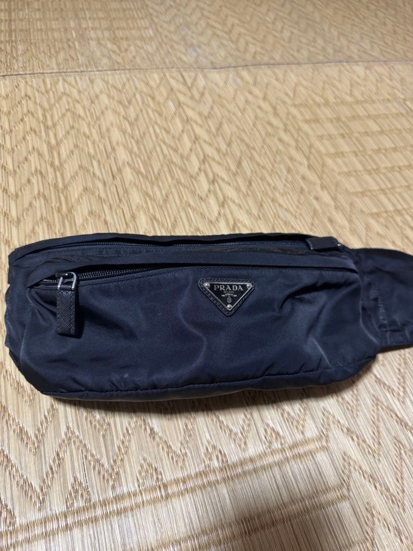 プラダ PRADA ボディーバッグ