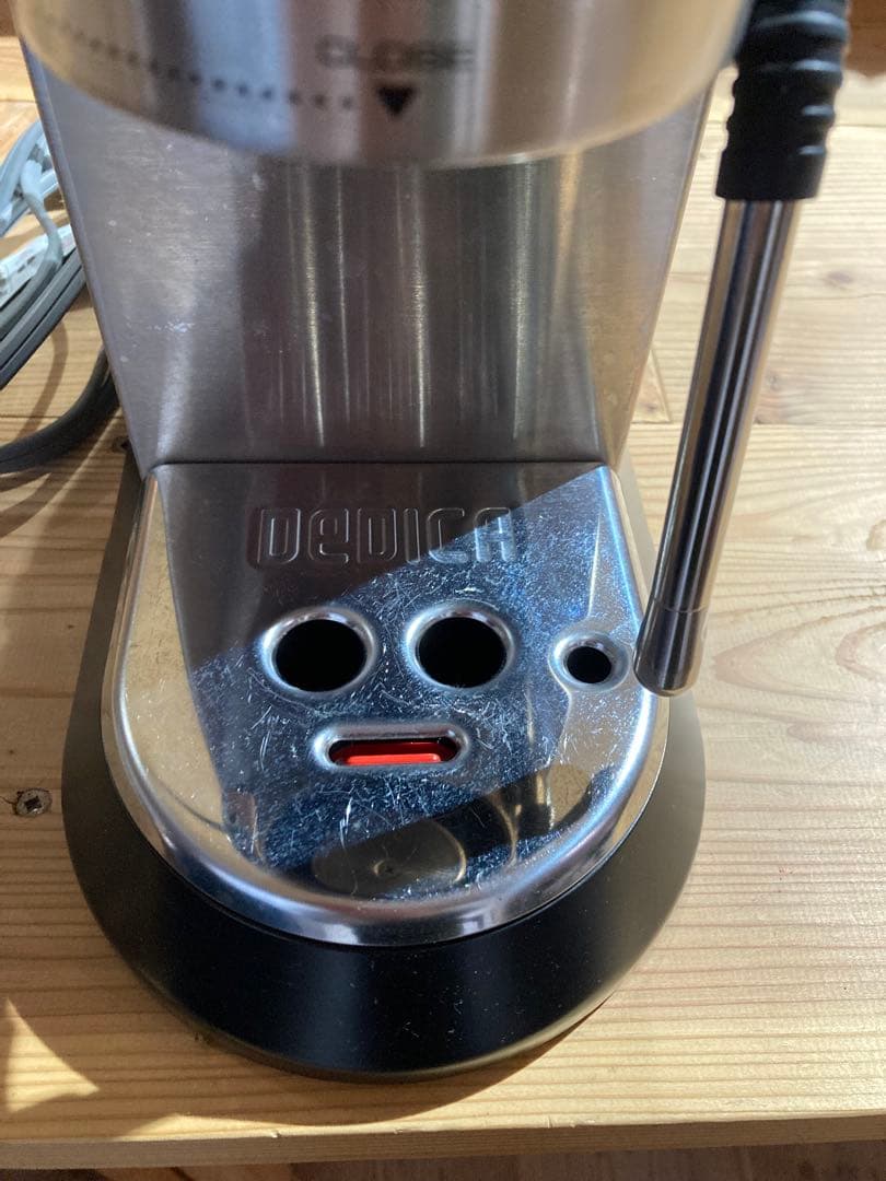 DeLonghi エスプレッソカプチーノマシン シルバー