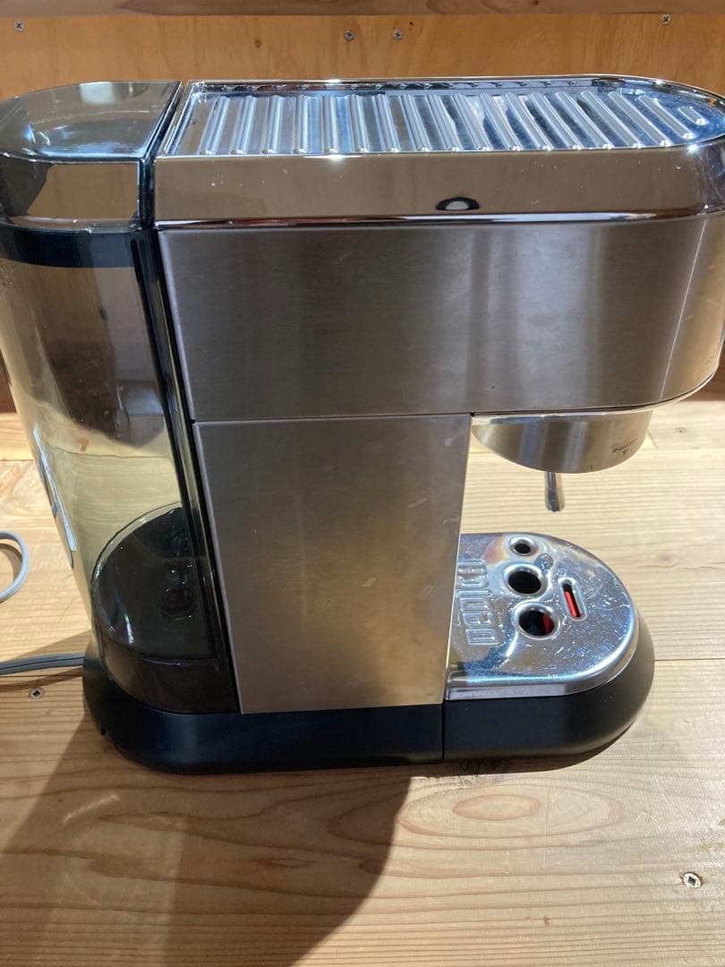 DeLonghi エスプレッソカプチーノマシン シルバー