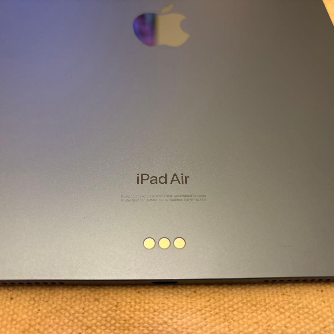 【美品】iPad Air 10.9インチ Wi-Fi 64GB MM9E3J/A