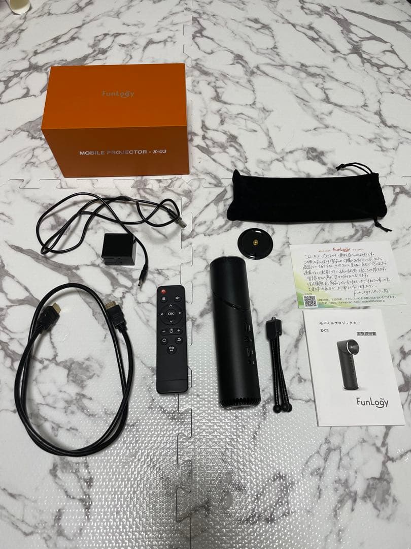 FunLogy モバイルプロジェクター　X-03