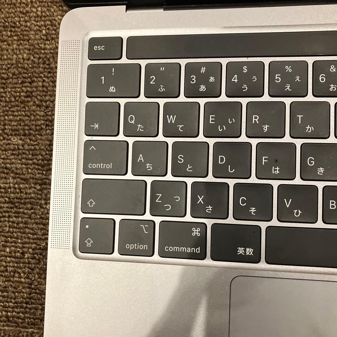 MacBook Pro 2020 M1シルバー 13インチ　8GB 256GB