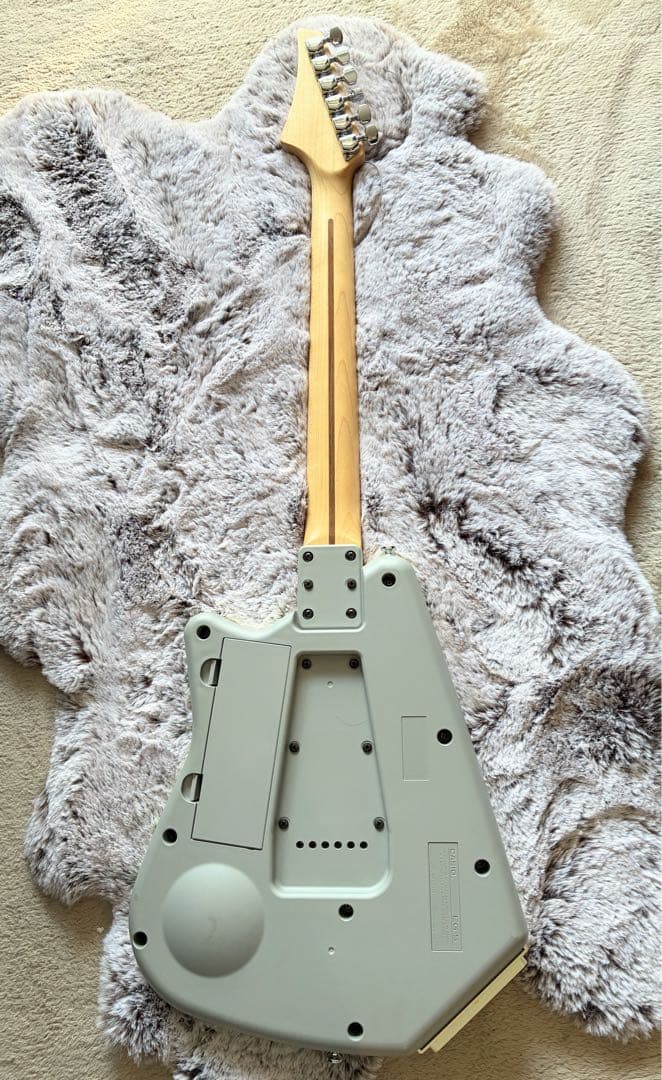 CASIO EG-5 エレキング アンプ・スピーカー内臓エレキギター　ジャンク