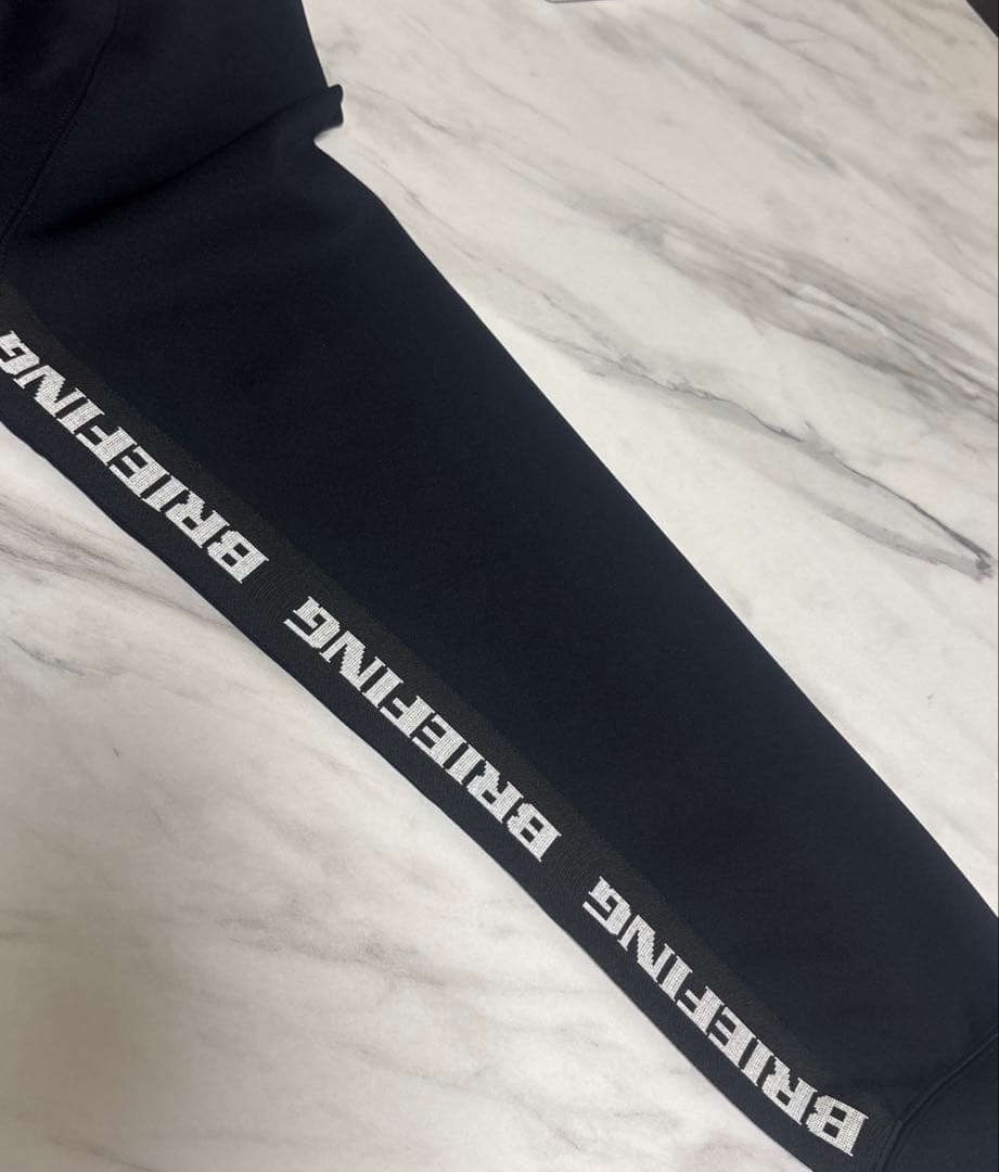 ブリーフィング　クルーネック　トレーナー