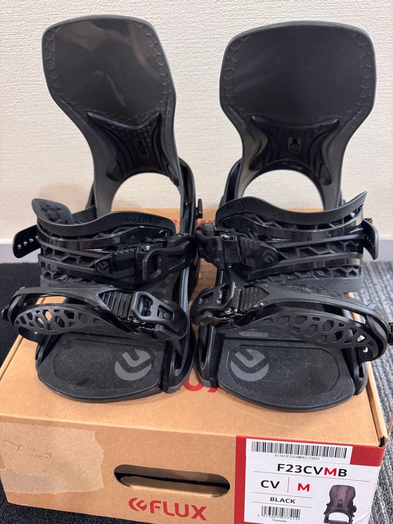 FLUX F23CVMB ビンディング M ブラック　スノーボード