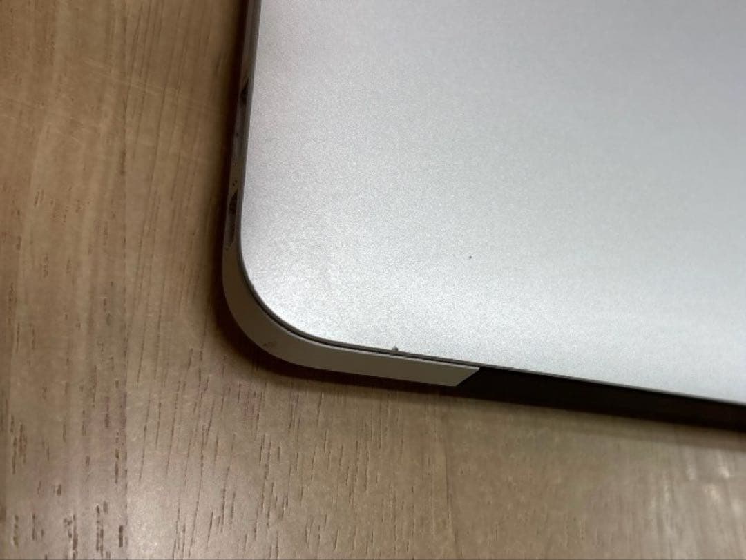 MacBook Air シルバー A1466