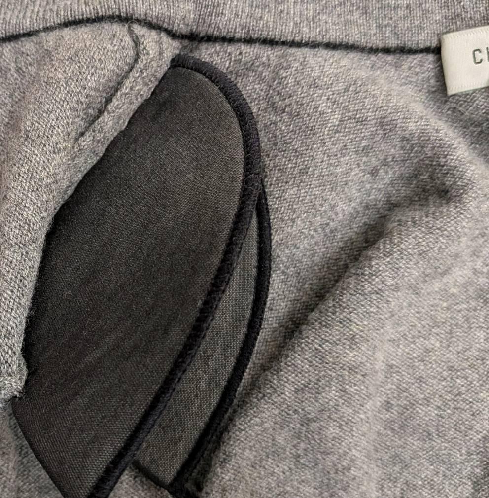 【未使用】高級 カシミヤ １００％ 花柄 グレー系 カーディガン ４２サイズ