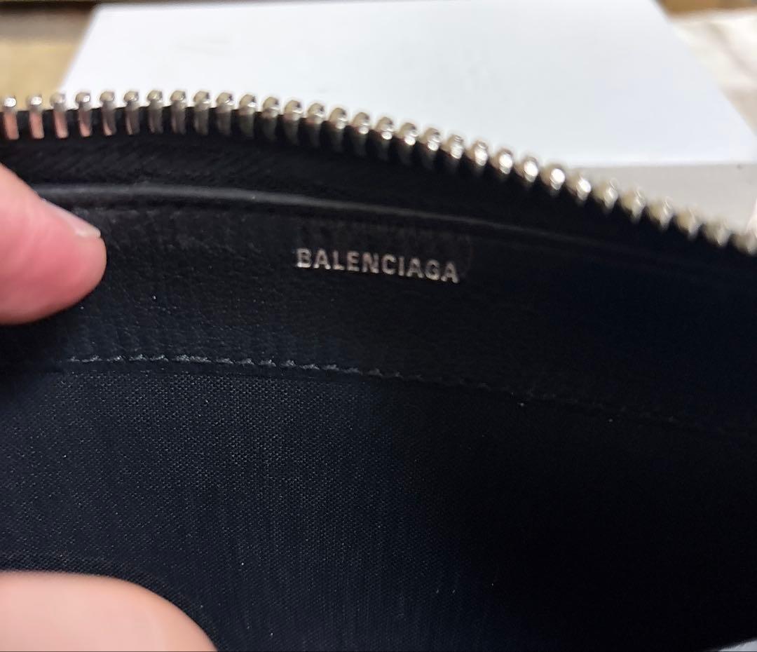 バレンシアガ　ラウンドファスナー長財布　翌日発送