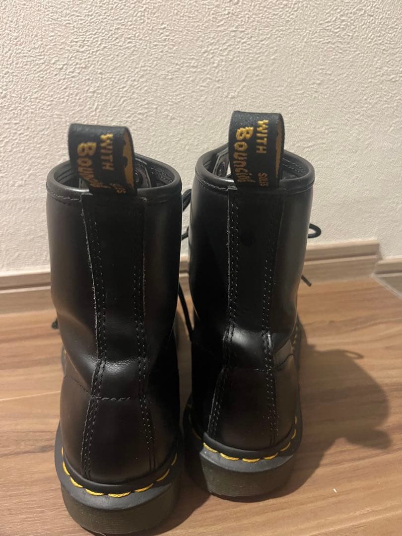 ドクターマーチン 8ホールブーツ