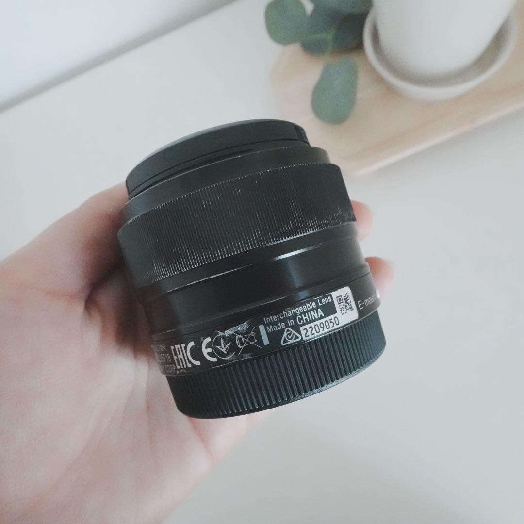 SONY E 35mm F1.8 OSS 単焦点レンズ