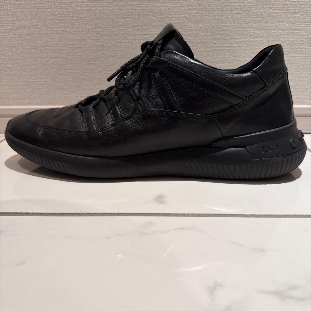 TOD’S トッズ スニーカー ブラック