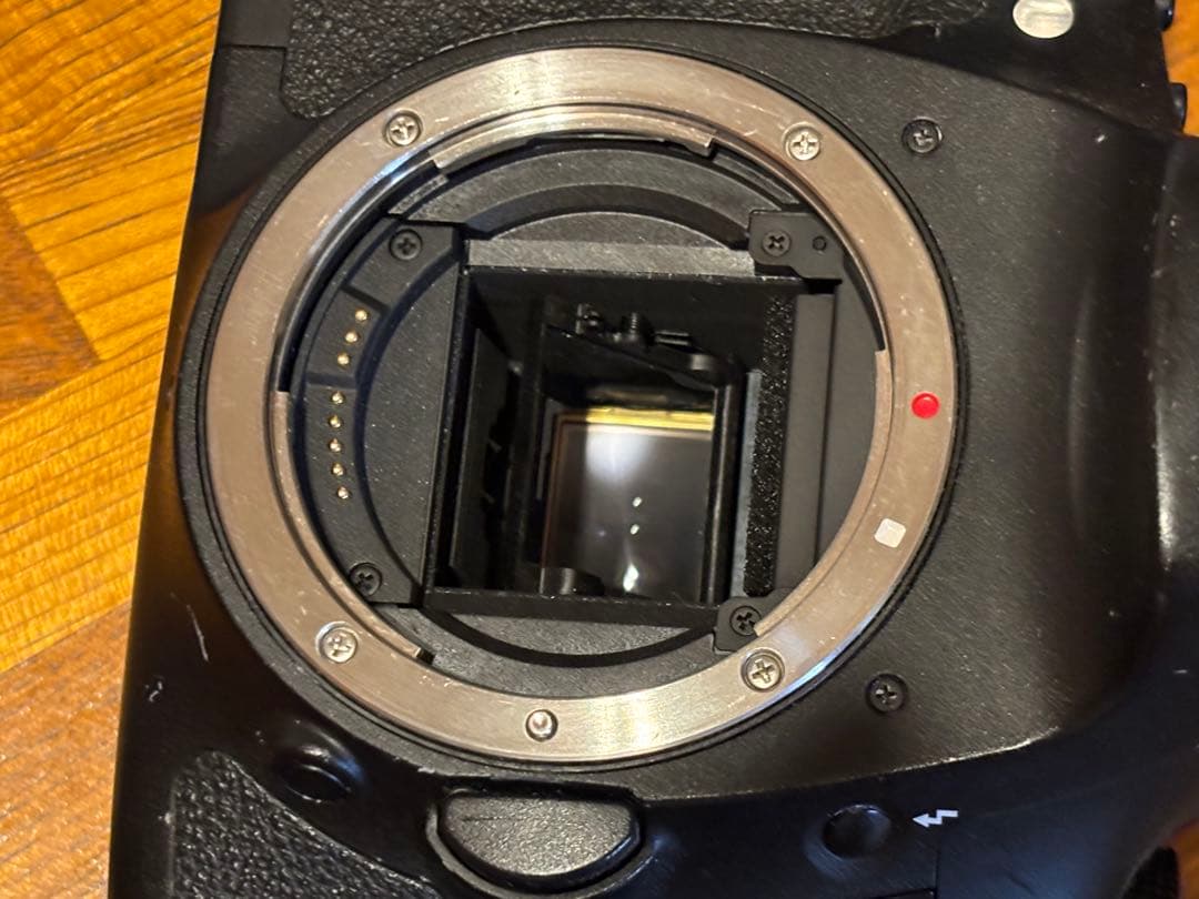 【訳アリ品】Canon EOS 7D 充電器付き