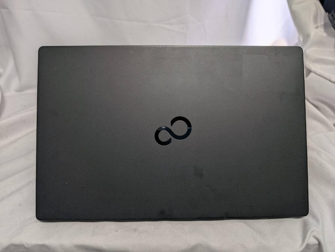 ☆高性能☆ 富士通 WU-X/E3 i7-1165G7 メモリ32GB SSD