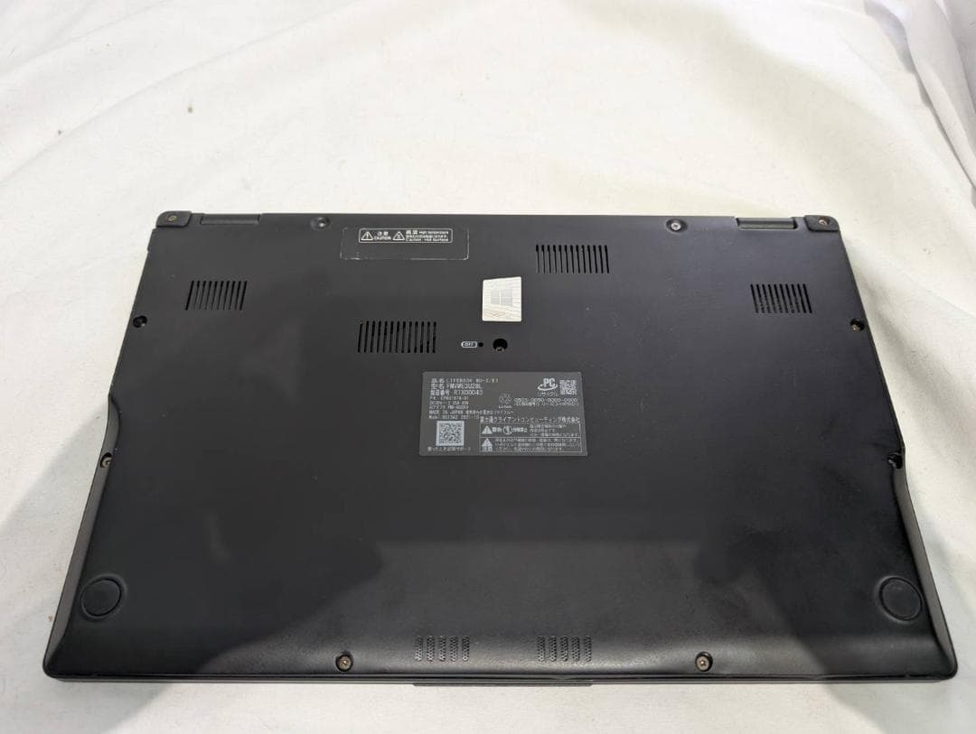 ☆高性能☆ 富士通 WU-X/E3 i7-1165G7 メモリ32GB SSD