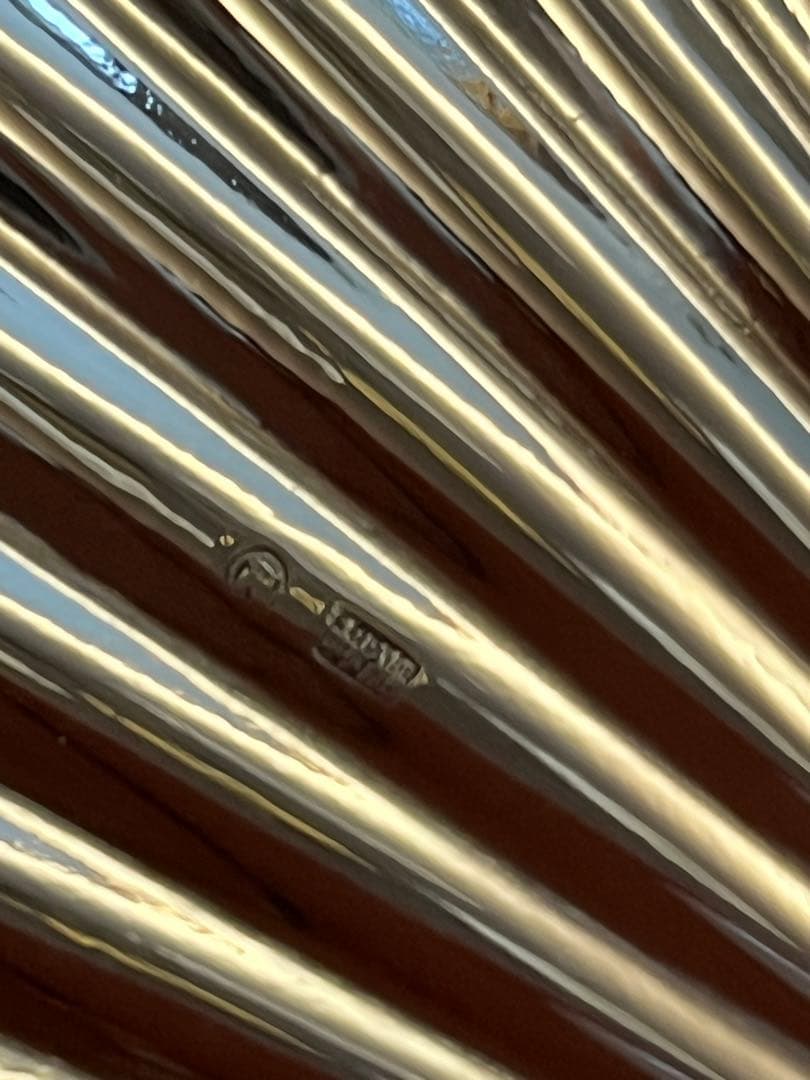 純銀製可愛い貝型の銘々皿