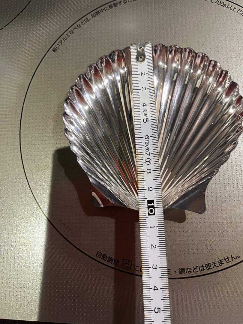 純銀製可愛い貝型の銘々皿