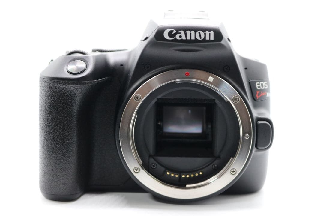 ボディほぼ新品 【Canon EOS Kiss X10 ダブルレンズセット】
