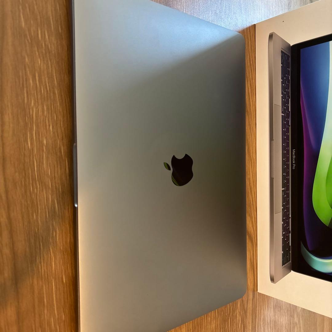 MacBook本体 MacBook Pro M1 8GB 512 MYD92J/A