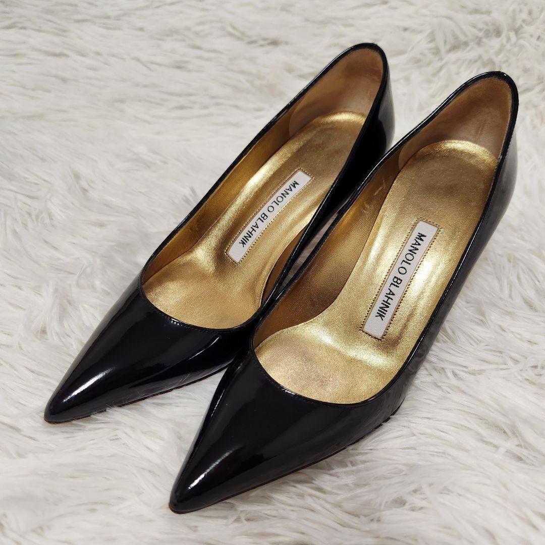 MANOLO BLAHNIK ブラック ハイヒール　エナメル　パンプス
