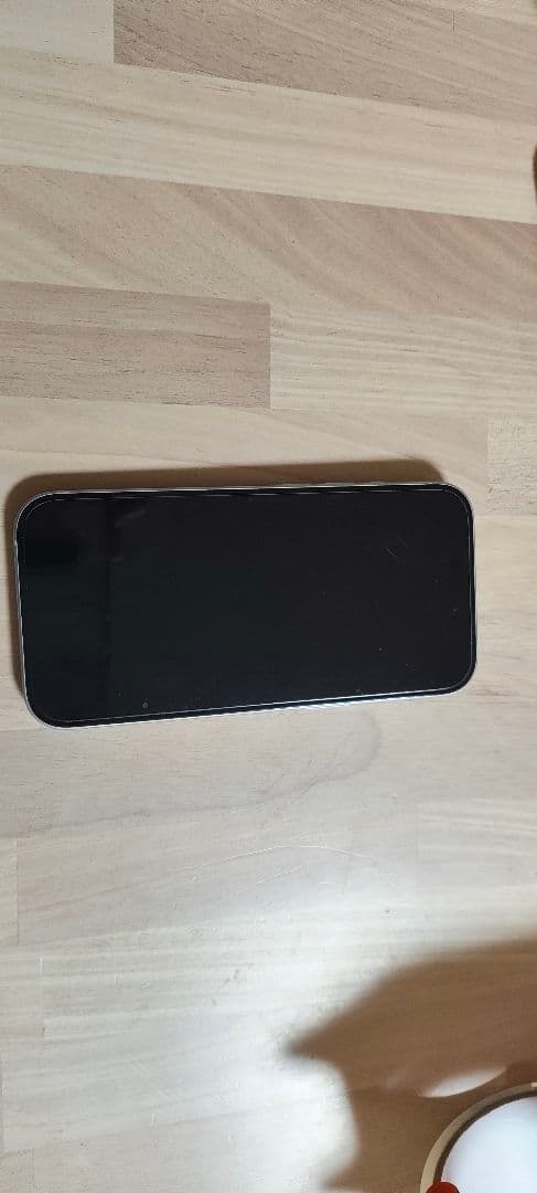 Apple iPhone 15 ブルー