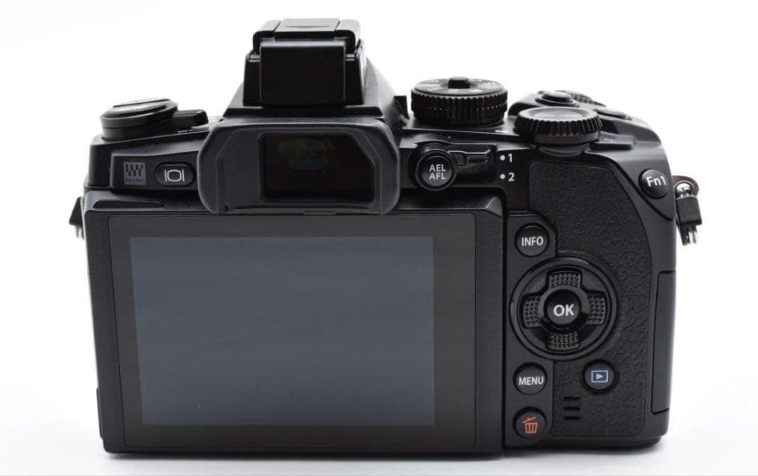 OLYMPUS OM-D E-M1 ボディ ブラック