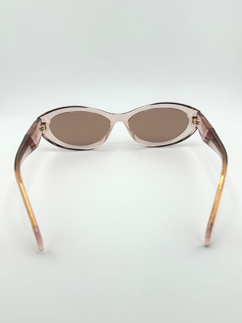 ✨極上美品・付属品完備✨　プラダ　サングラス　シンボルロゴ　キャットアイ　Y2K