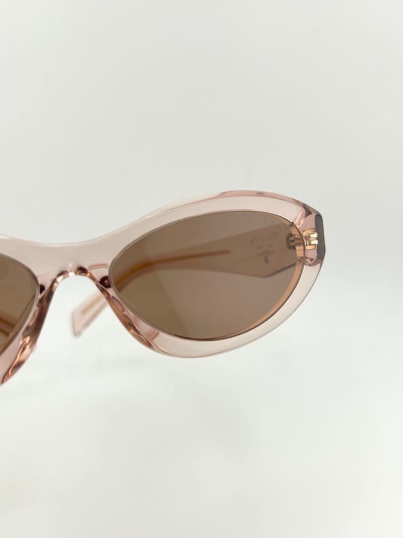 ✨極上美品・付属品完備✨　プラダ　サングラス　シンボルロゴ　キャットアイ　Y2K