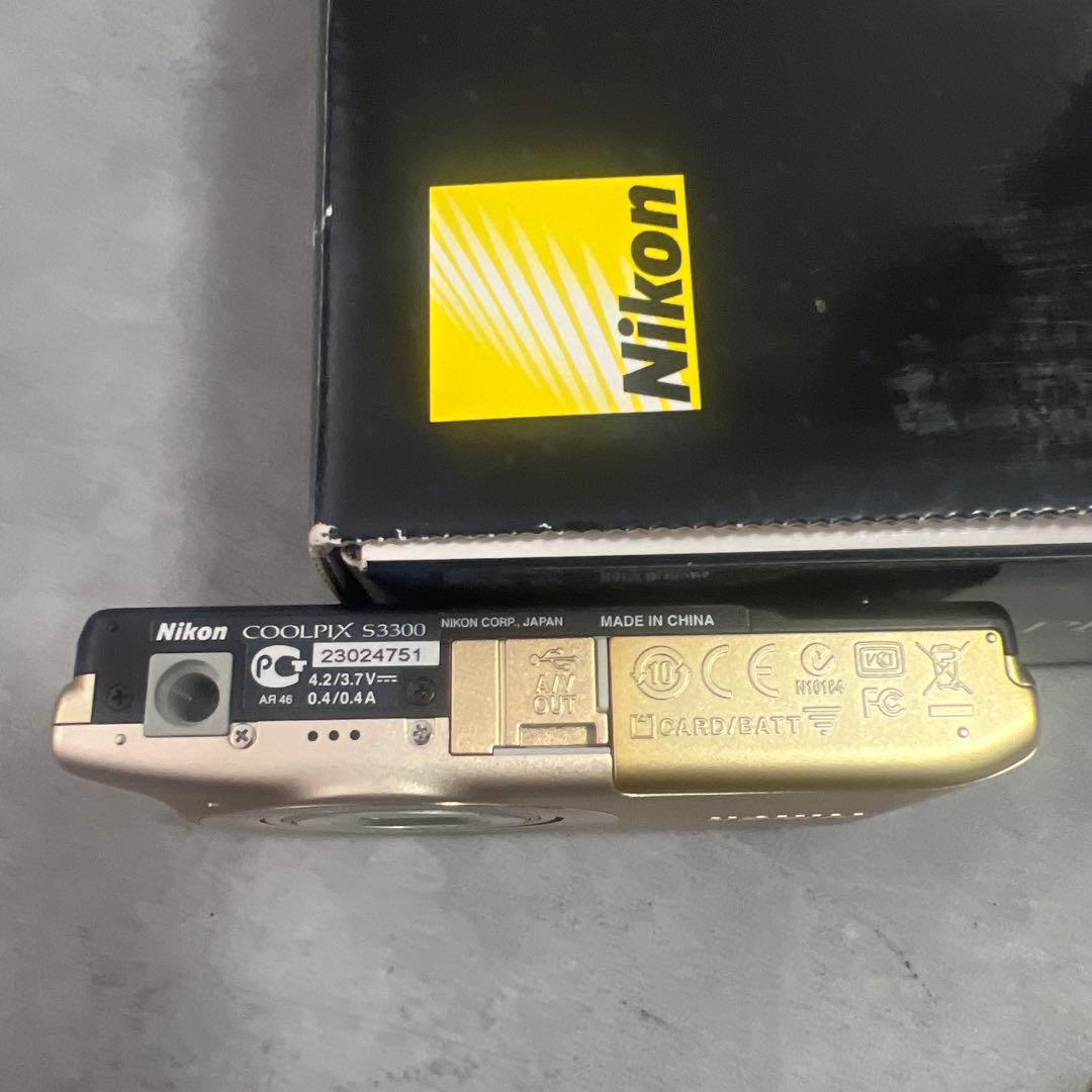 極美品 NICON COOIPIX S3300 ゴールド
