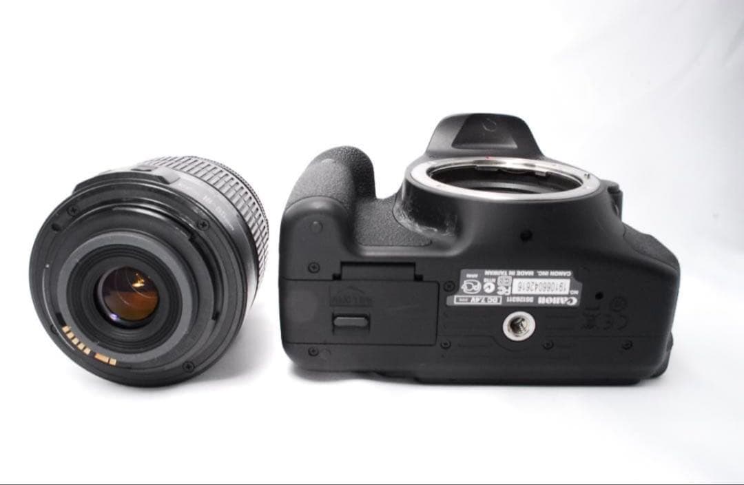 Canon EOS Kiss X5 デジタル一眼レフ★初心者でも使いやすい❣️