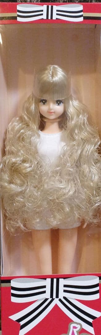 初代ジェニー　リカちゃんキャッスル　2023年神戸三宮BASIC モデル