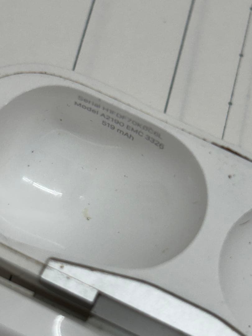 AirPods pro2 本体 ホワイト 充電ケース付き