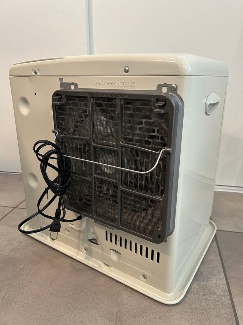 【美品】石油ファンヒーター ウォームホワイト　FW-4718LS-Wダイニチ